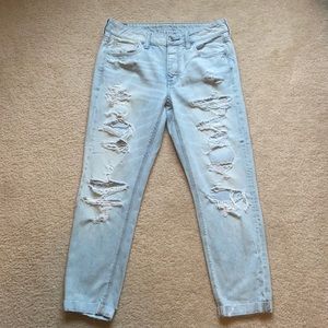 AE Tomgirl Jeans